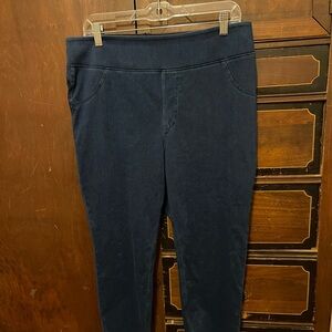 HALARA Flex Denim Capris